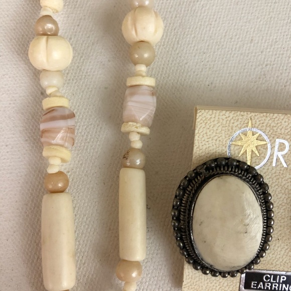 Ivory Beaded Necklace & Clip Earrings Set NWT - Picture 5 of 6
